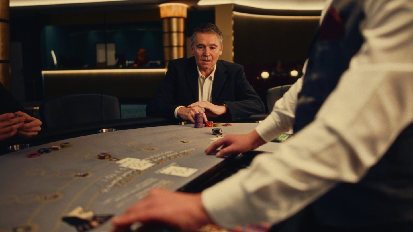 16zu9-casino-still-4-2