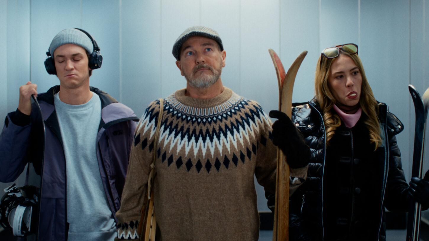 16zu900-00-10-19standbild010