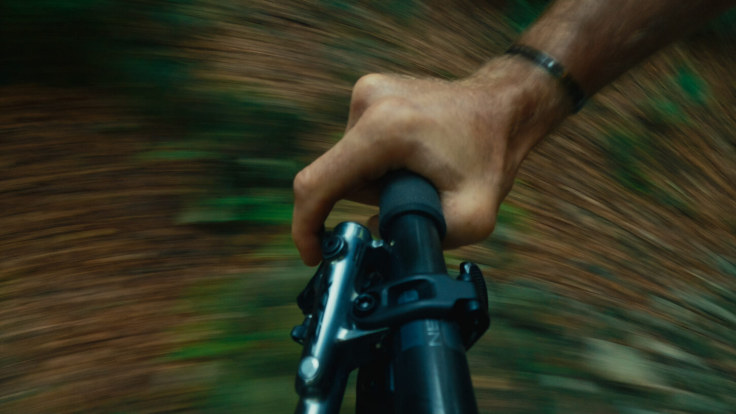 260212-ascona-locarno-bike-kampagne-herovideo-45s-16x9-grading-v1-nograin-rec709-gamma2-200-00-34-19standbild010